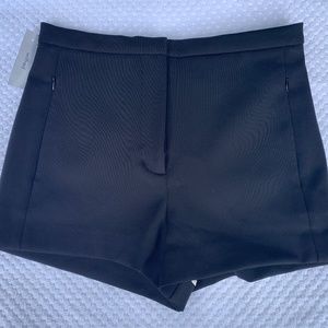 NEW Aritzia Wilfred shorts
